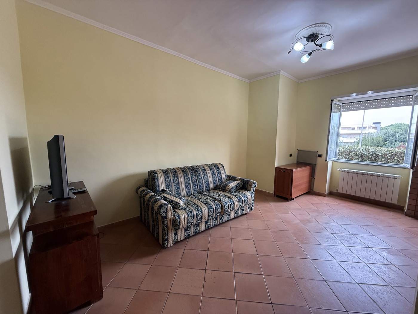 Bilocale arredato in affitto a Marino