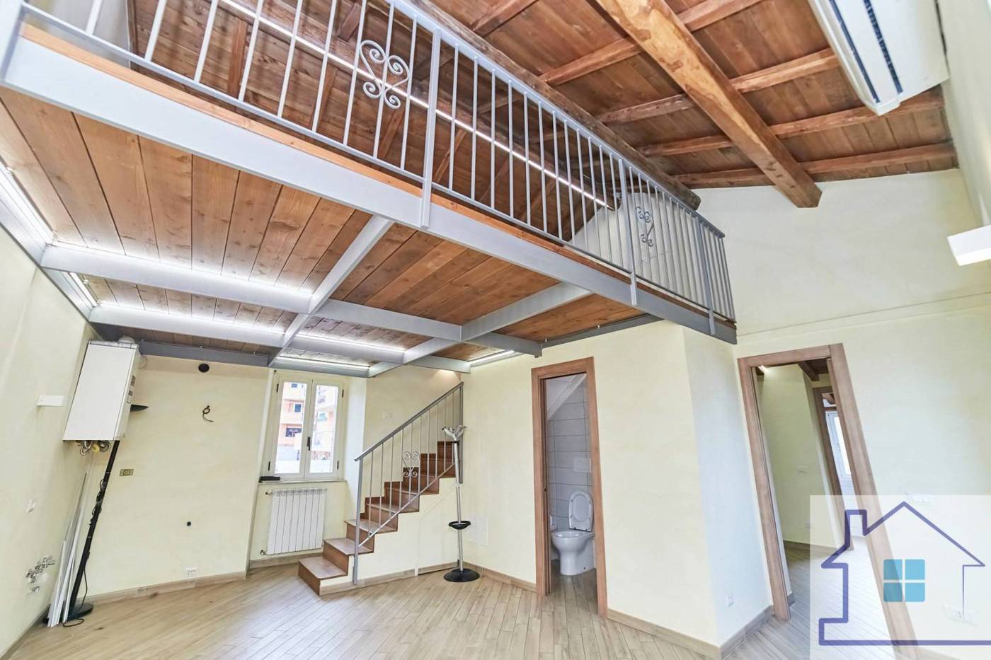 Ufficio in affitto a Grottaferrata