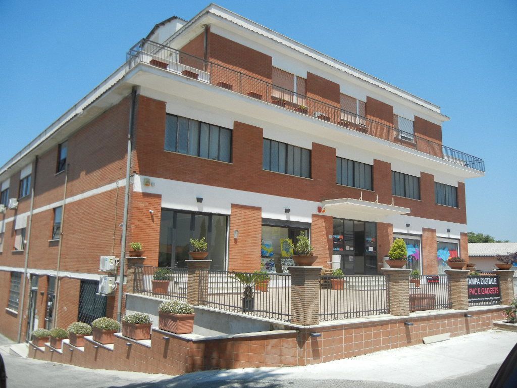 Ufficio in affitto a Roma