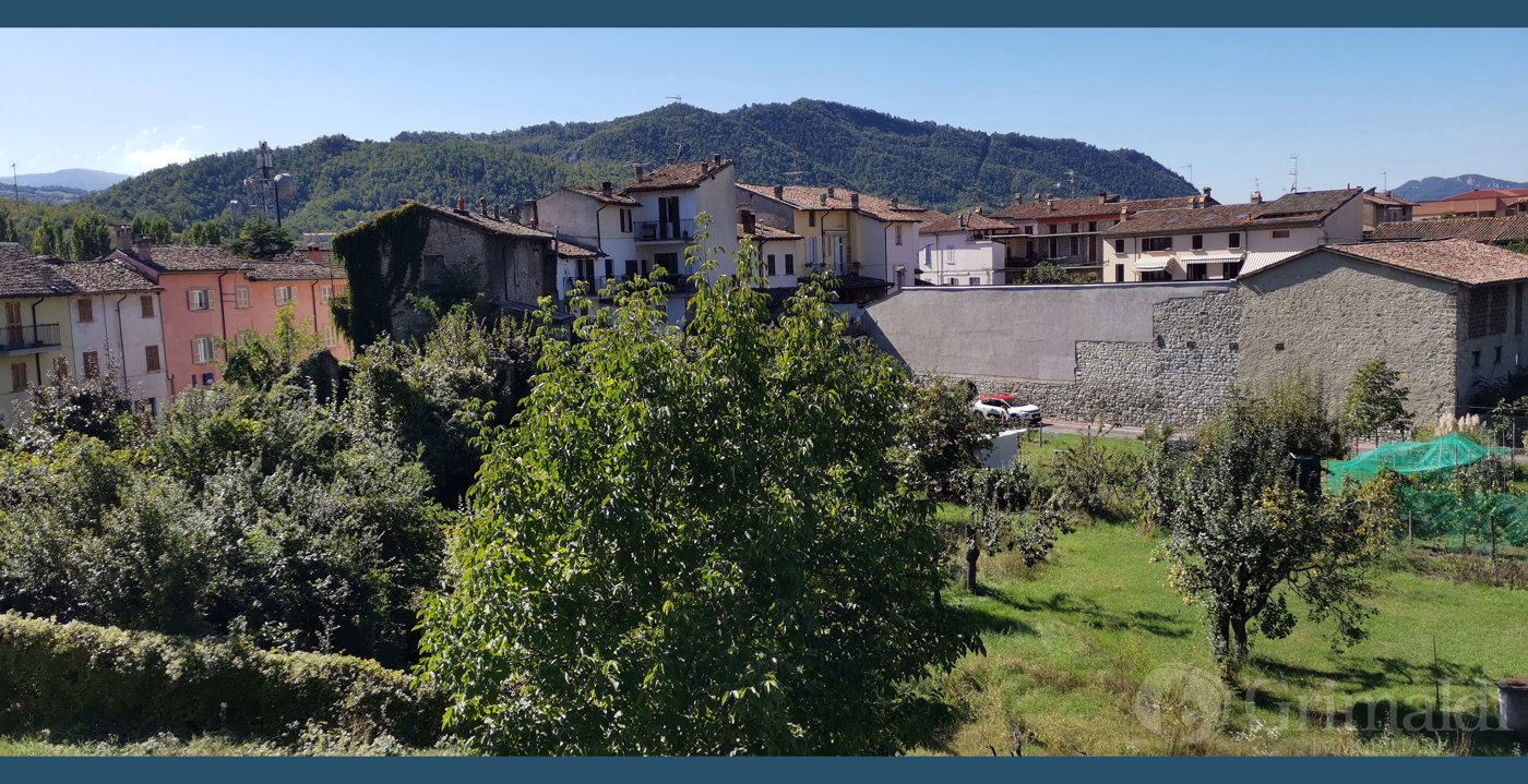 Quadrilocale da ristrutturare a Varzi