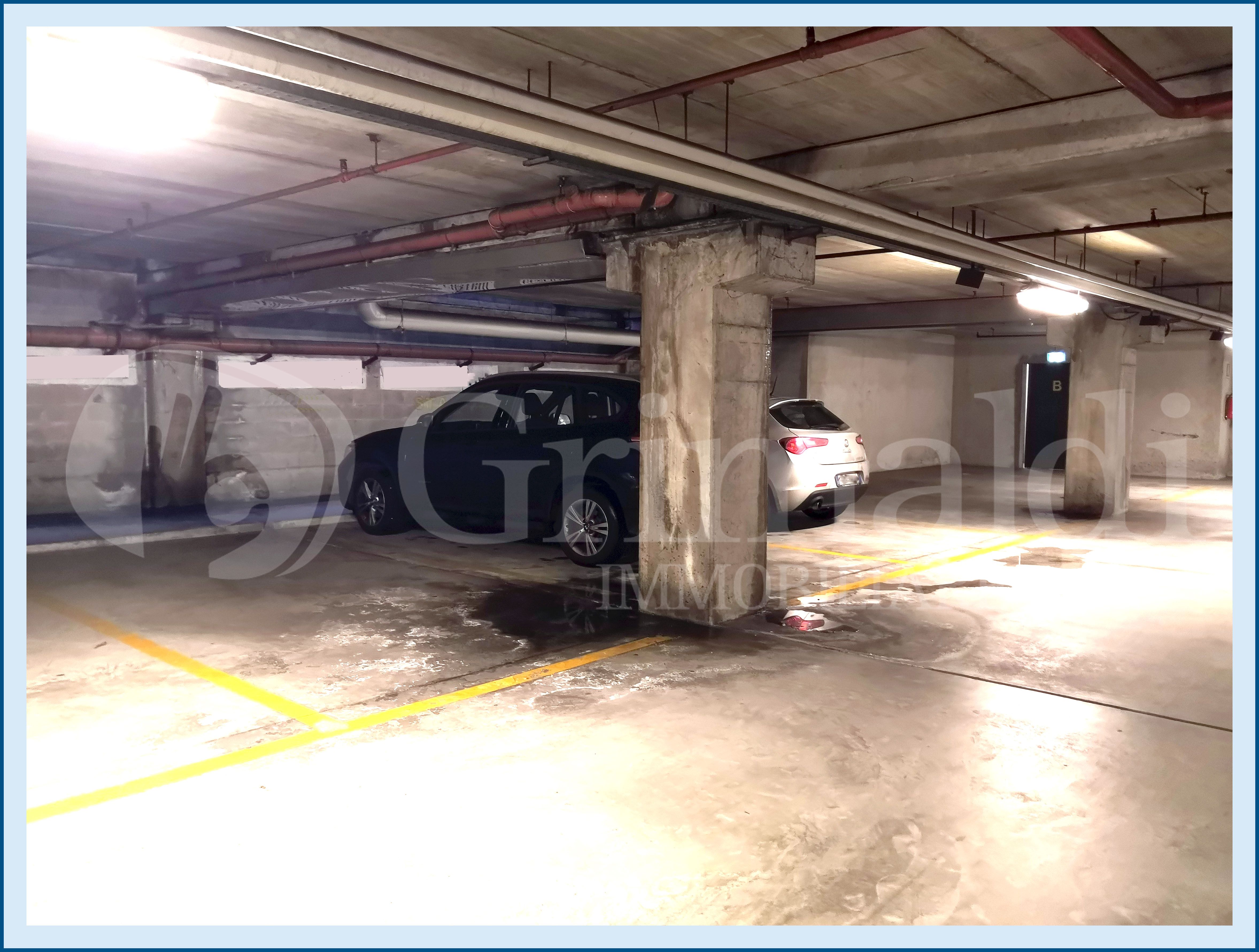 Box/Garage 12mq in vendita a Milano