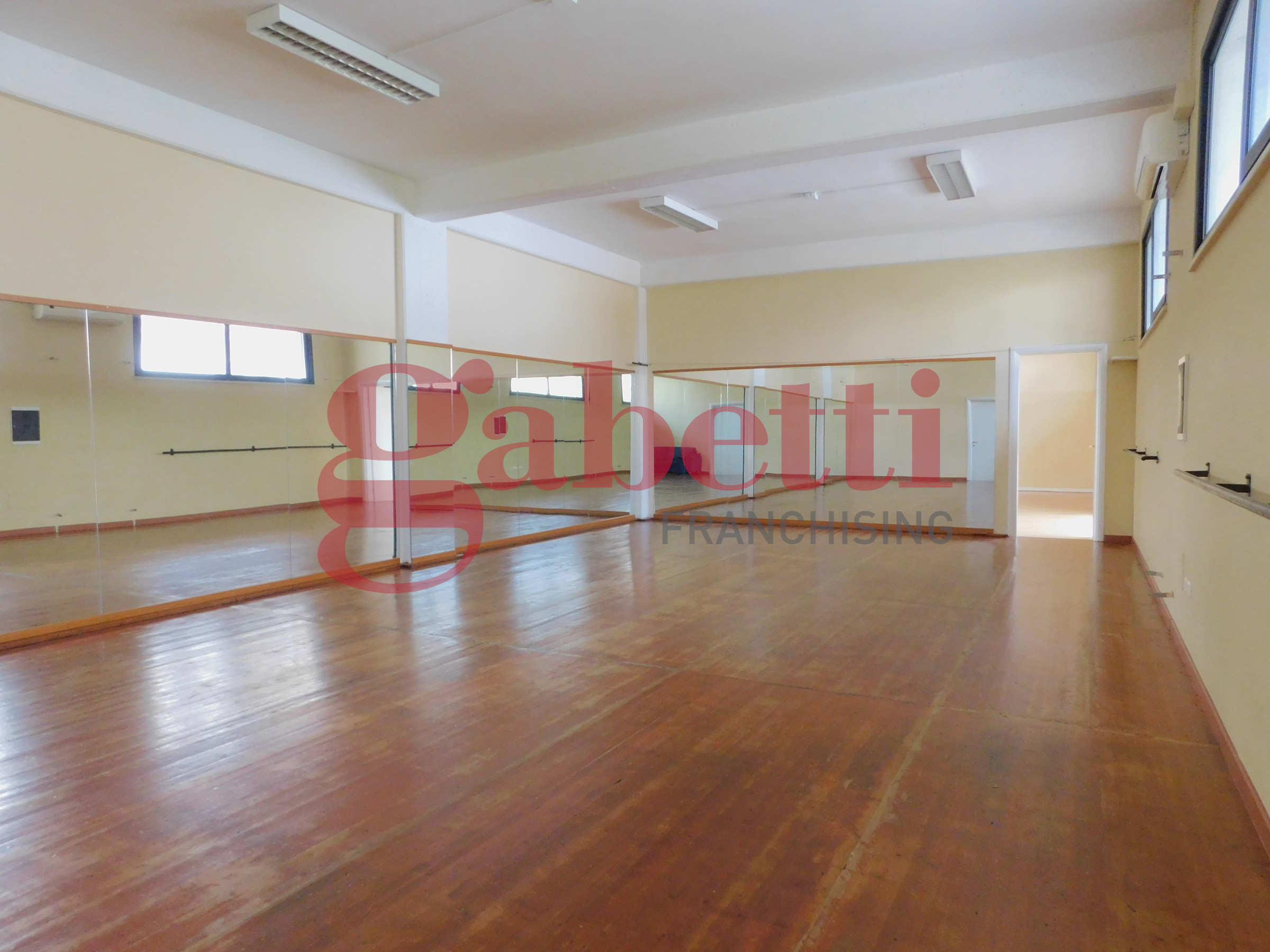 Magazzino in affitto a Venafro