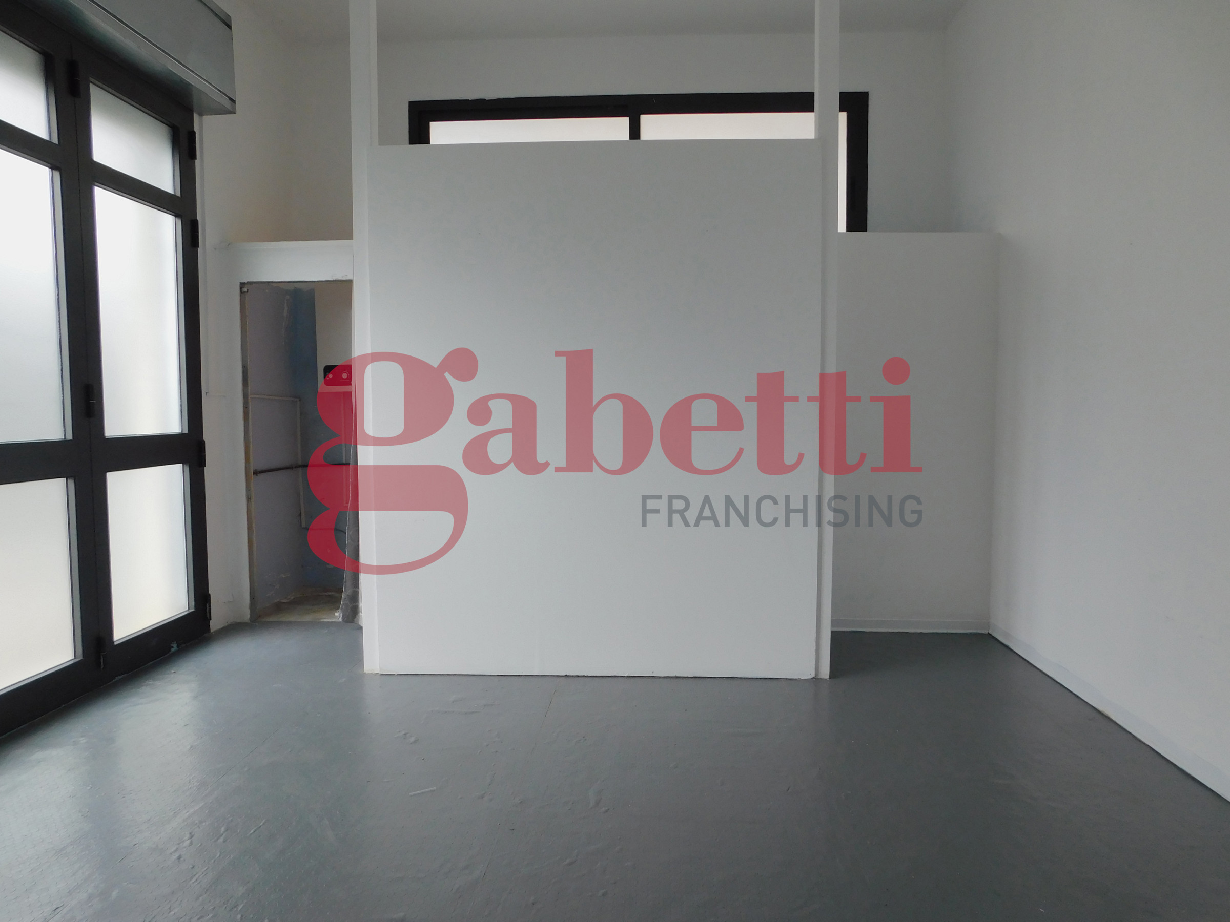 Magazzino in affitto a Venafro