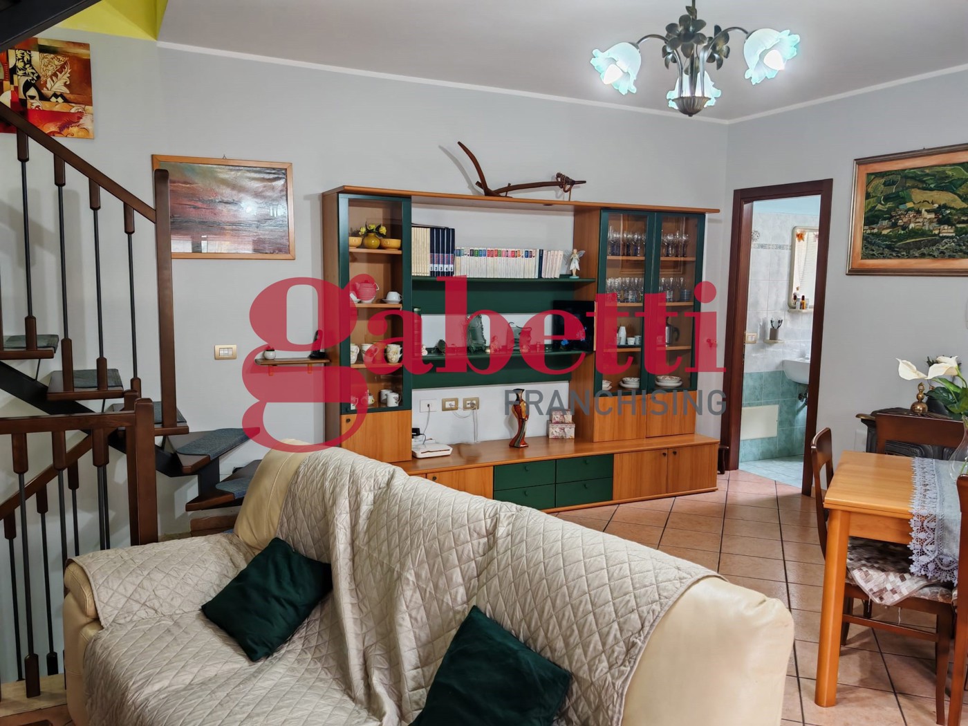 Quadrilocale con giardino a Pozzilli