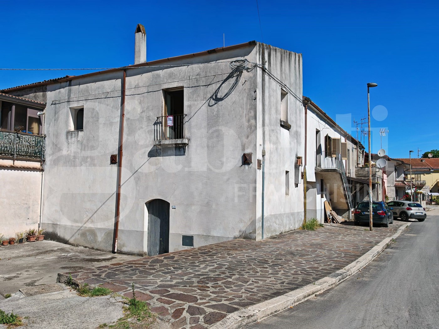 Trilocale da ristrutturare a Sesto Campano