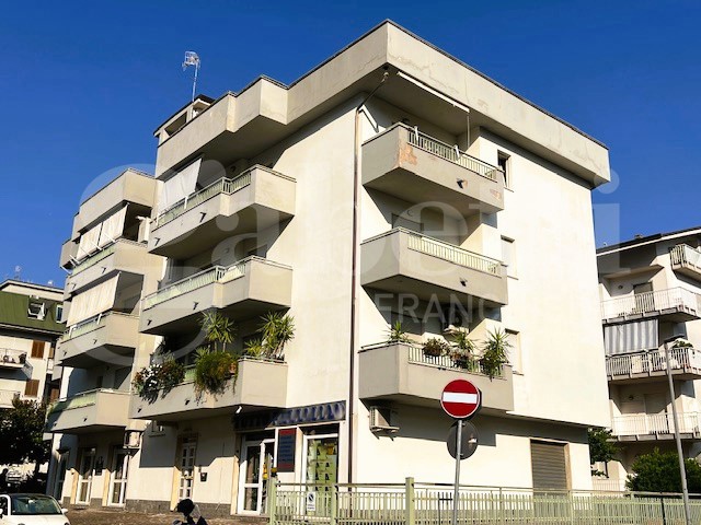 Quadrilocale con box a Venafro