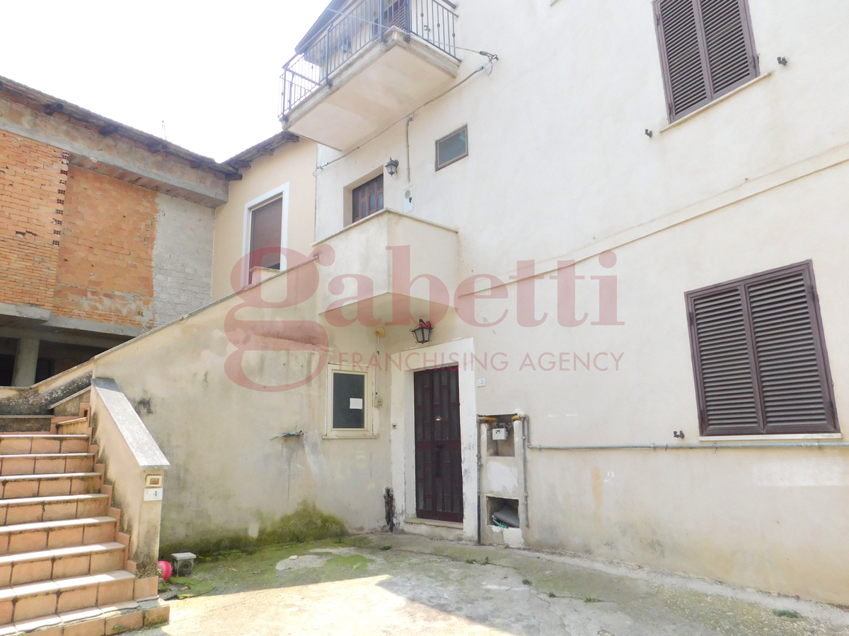 Casa indipendente in vendita a Sesto Campano