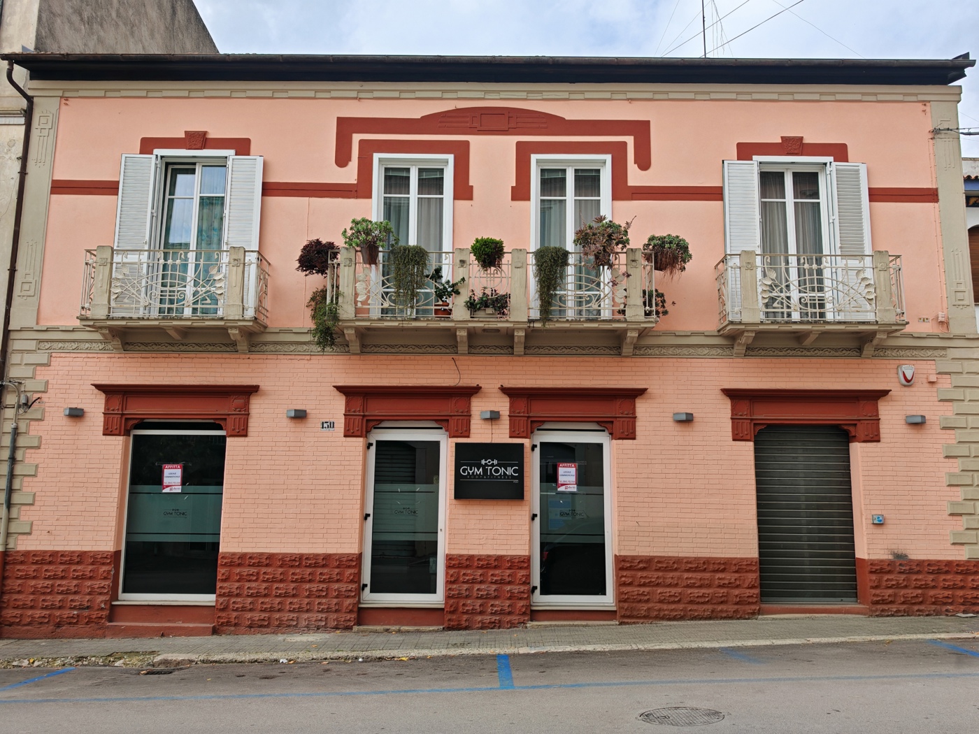 Negozio in affitto a Venafro