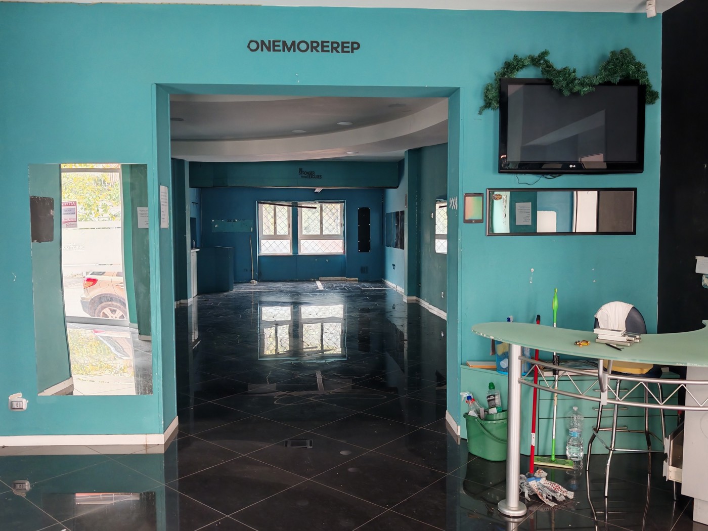 Negozio in affitto a Venafro