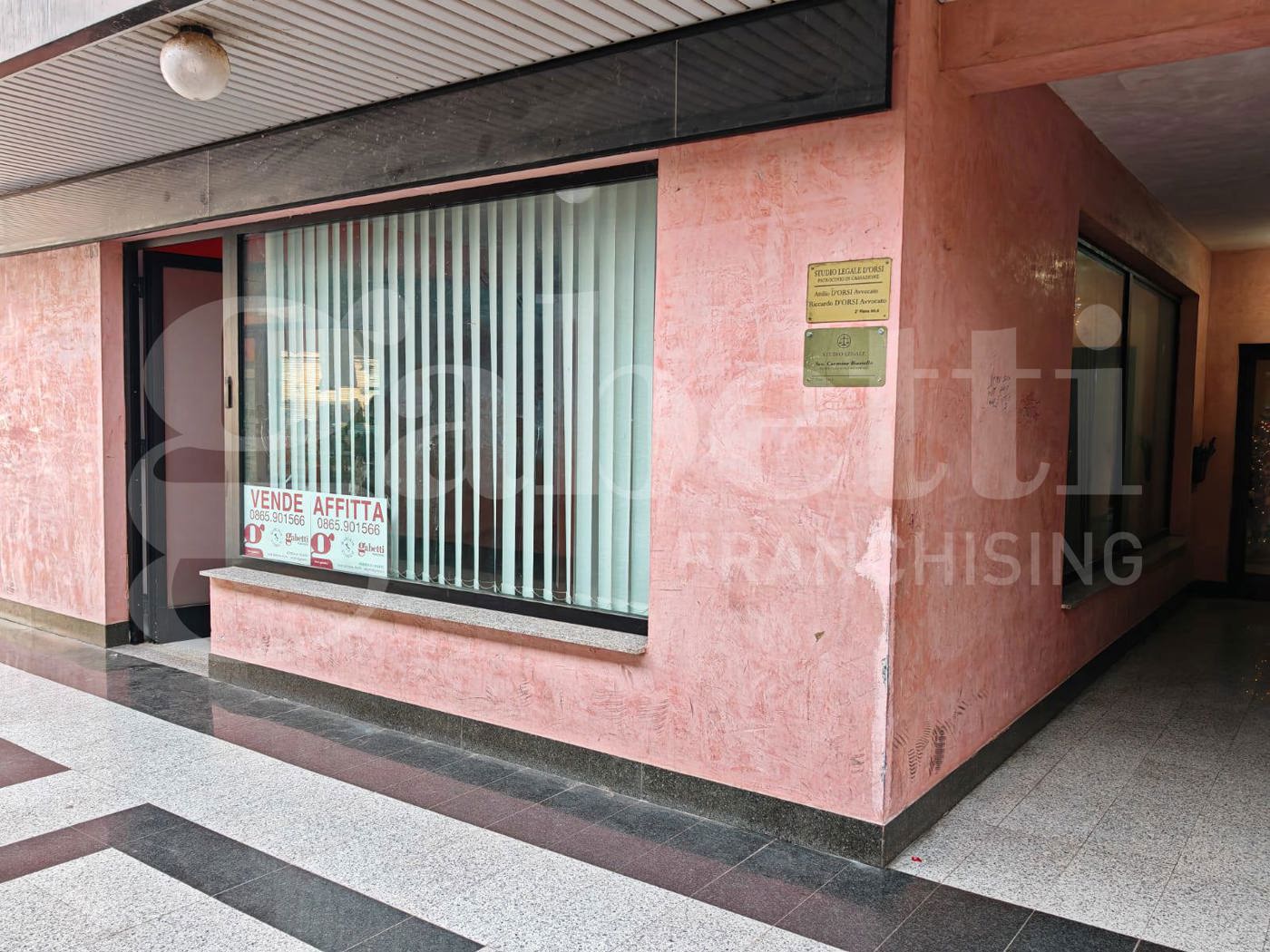 Negozio in affitto a Venafro