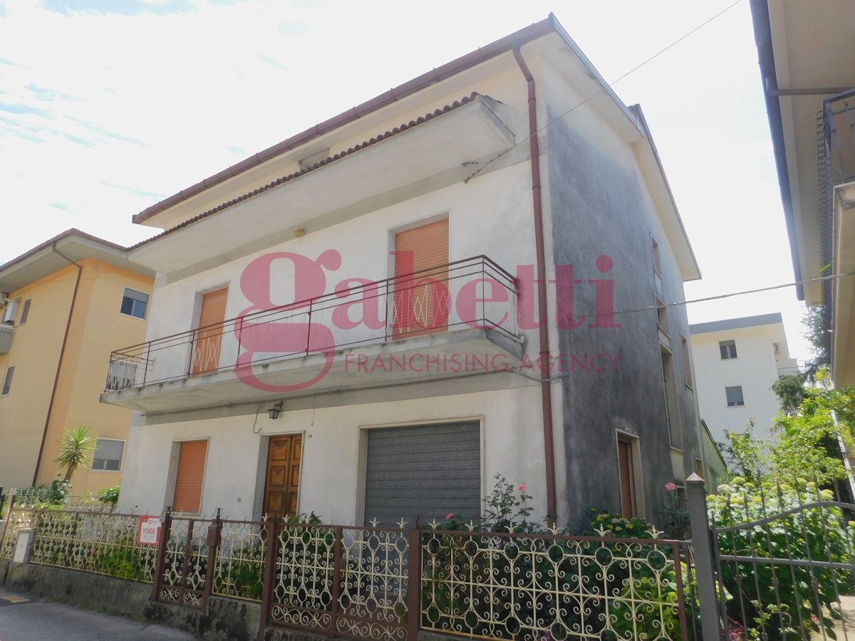 Casa indipendente in vendita a Venafro