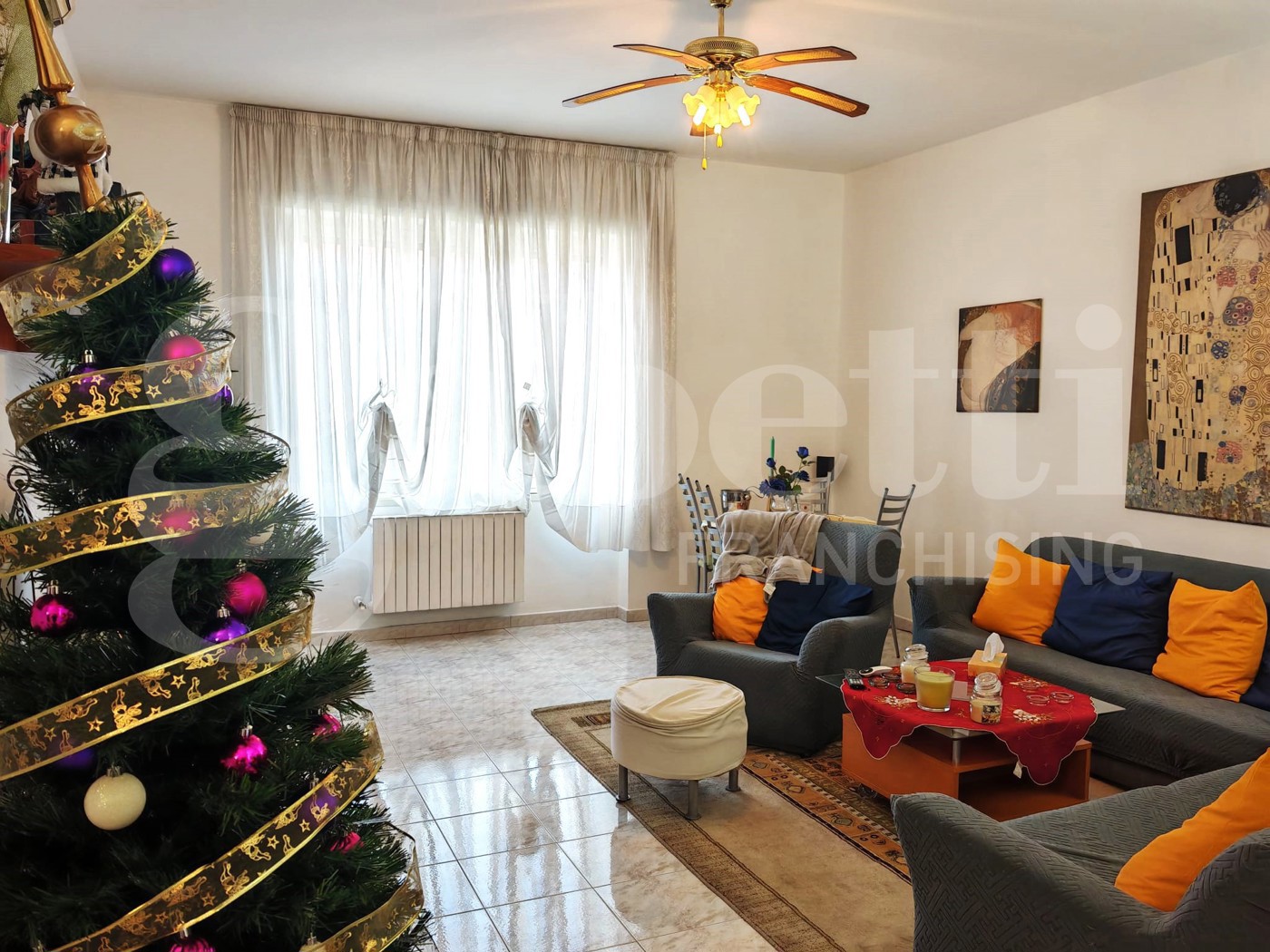 Quadrilocale con box a Venafro