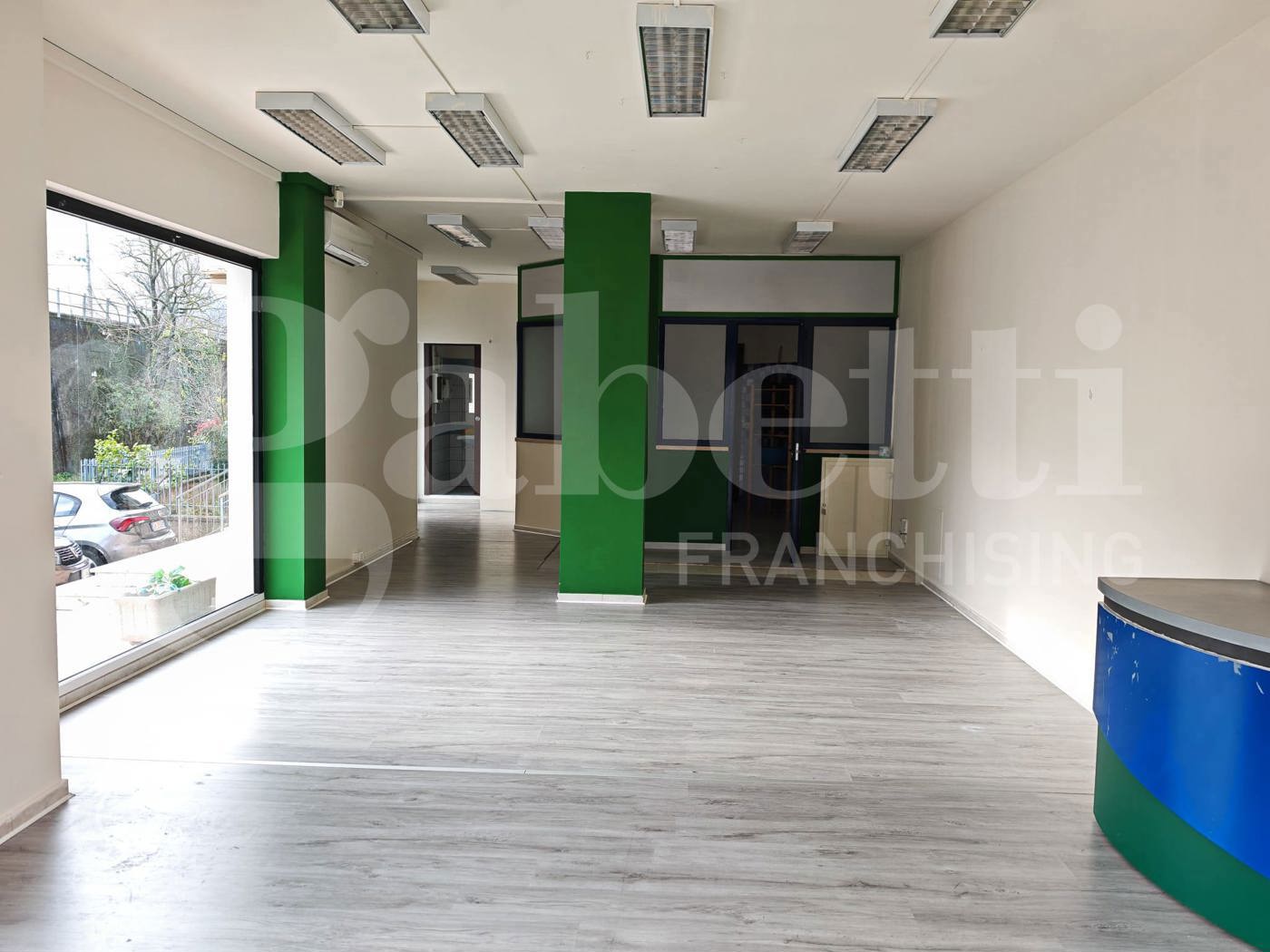 Negozio in affitto a Venafro