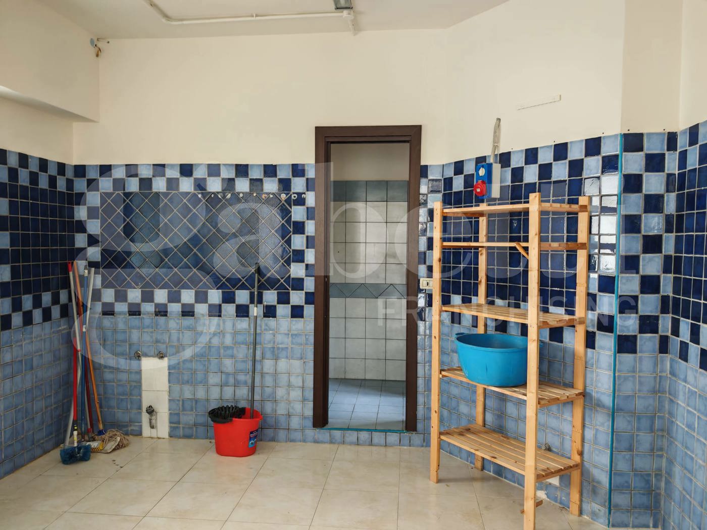 Negozio in affitto a Venafro