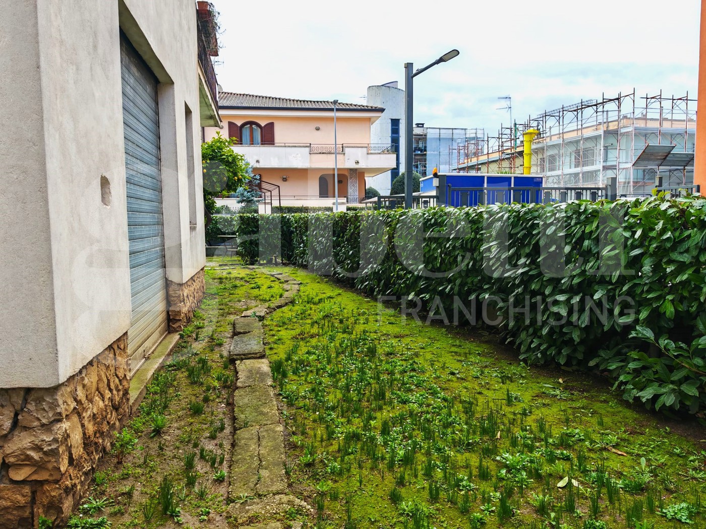 Quadrilocale con giardino a Venafro