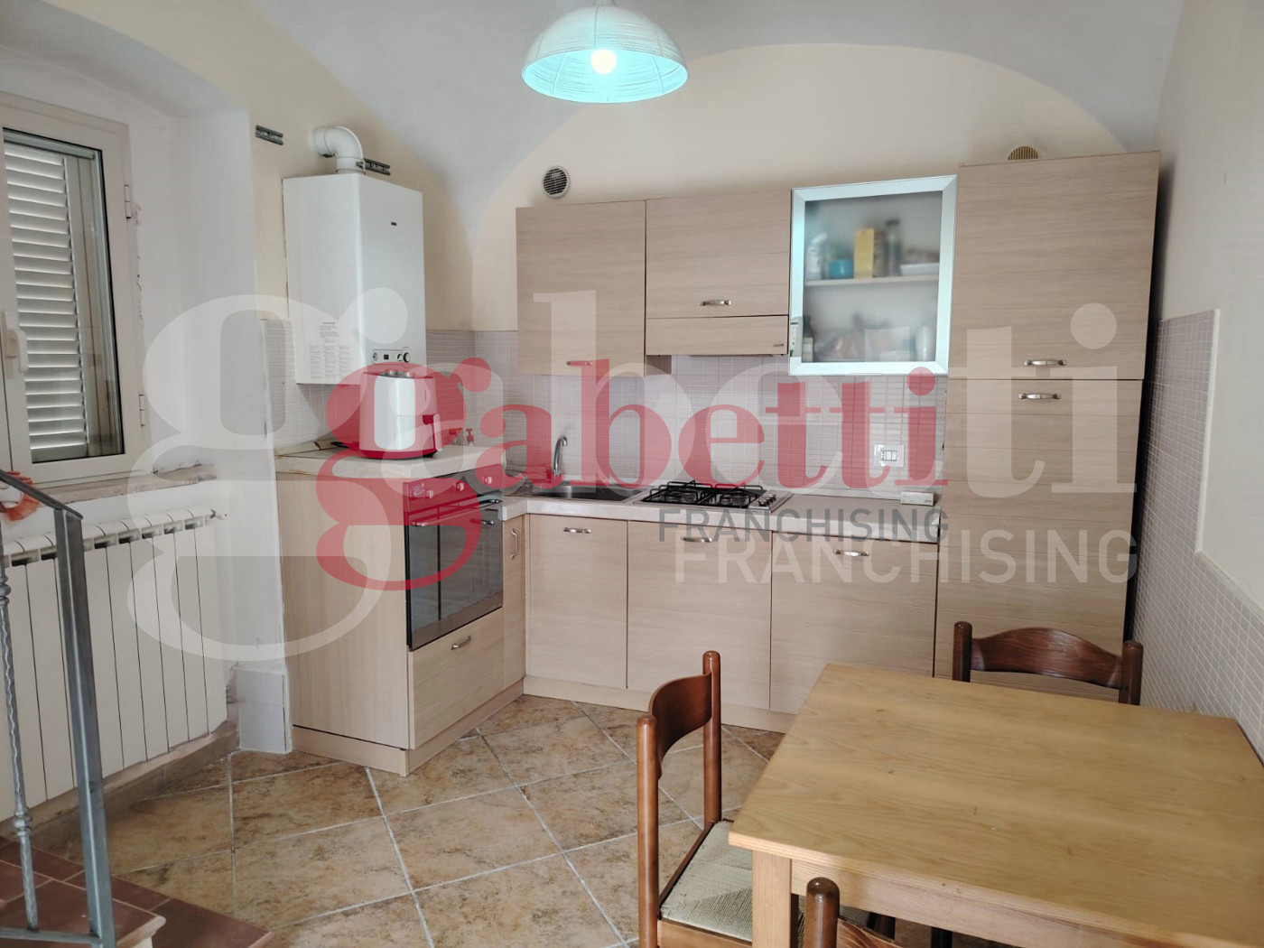 Trilocale arredato in affitto a Pozzilli