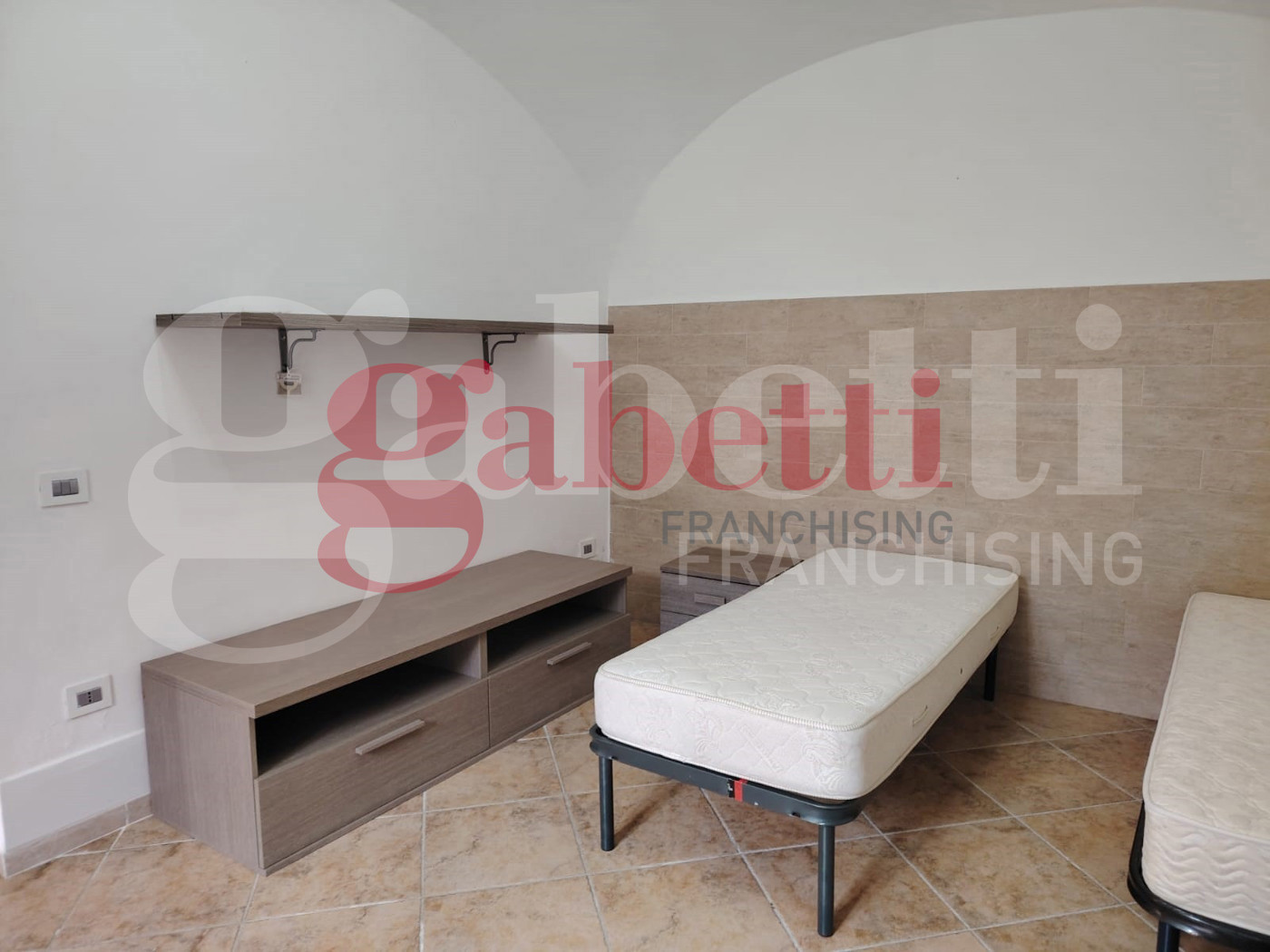 Trilocale arredato in affitto a Pozzilli