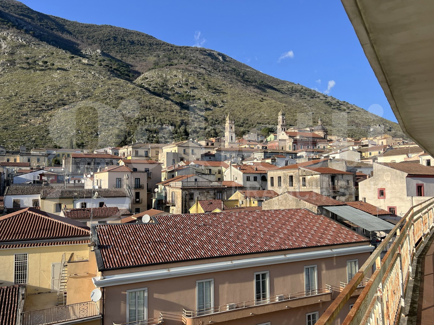 Trilocale da ristrutturare a Venafro