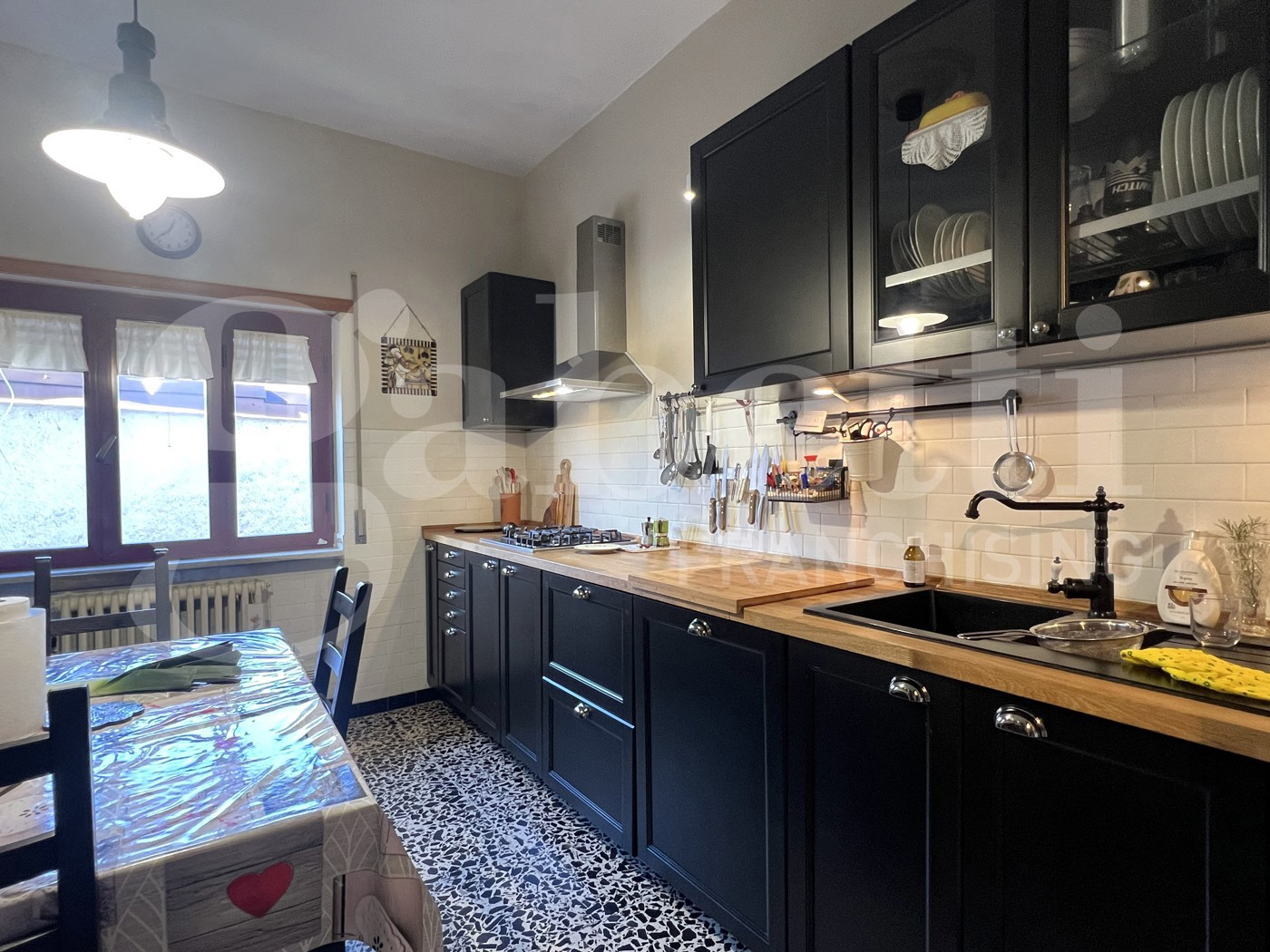 Casa indipendente con giardino a Filignano