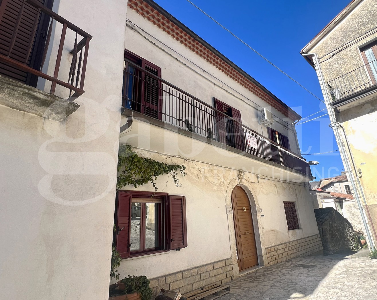 Casa indipendente con giardino a Filignano