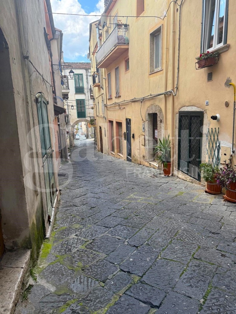 Bilocale da ristrutturare a Venafro