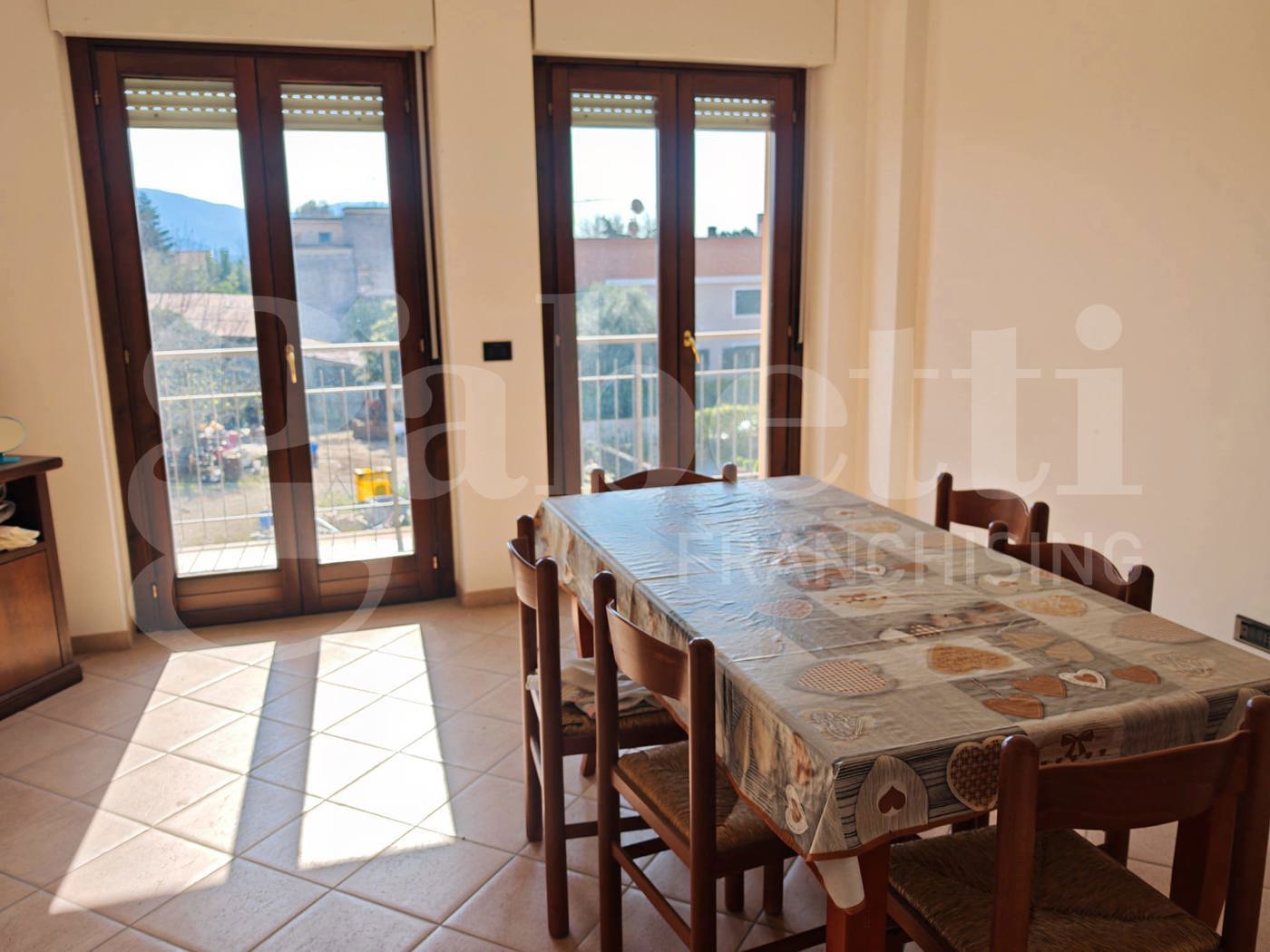 Trilocale con giardino a Venafro