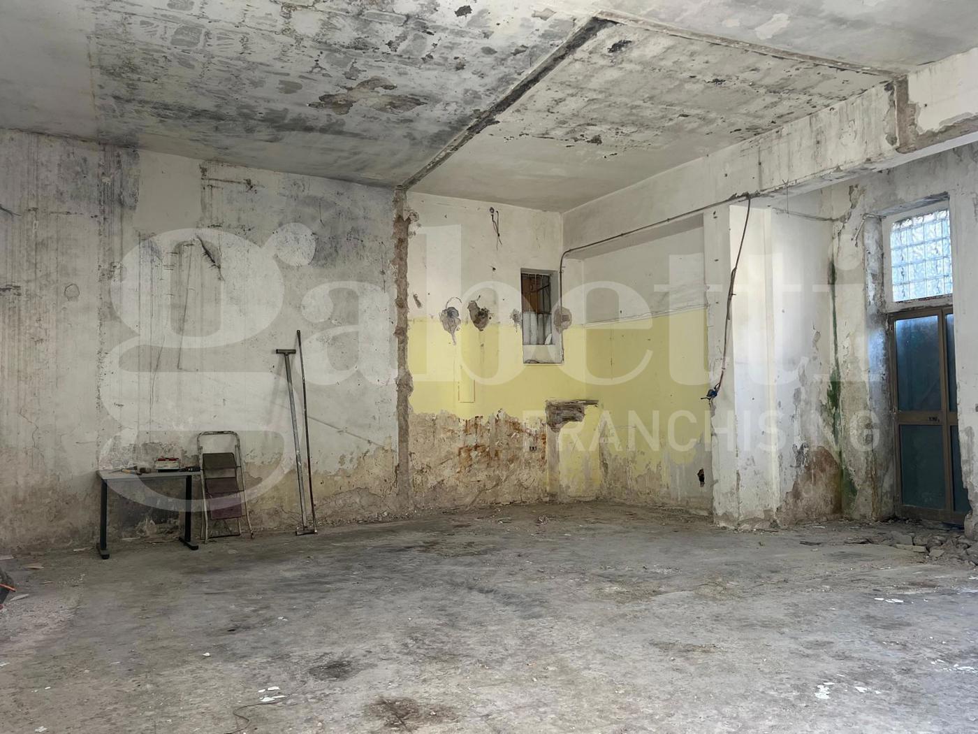 Negozio in vendita a Venafro