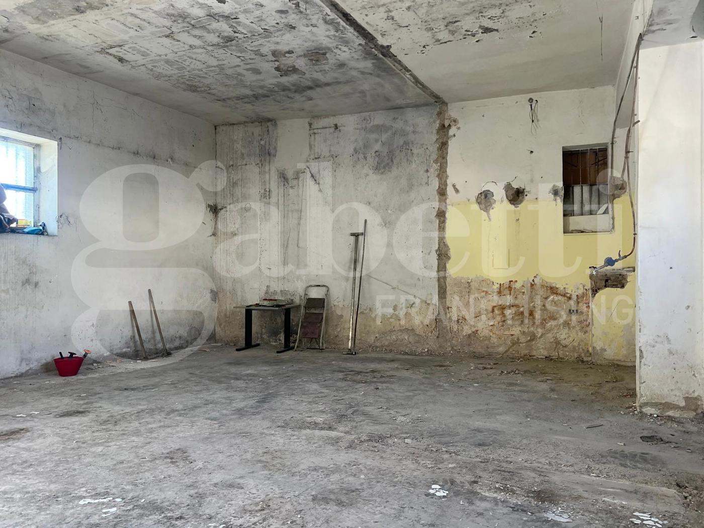 Negozio in vendita a Venafro