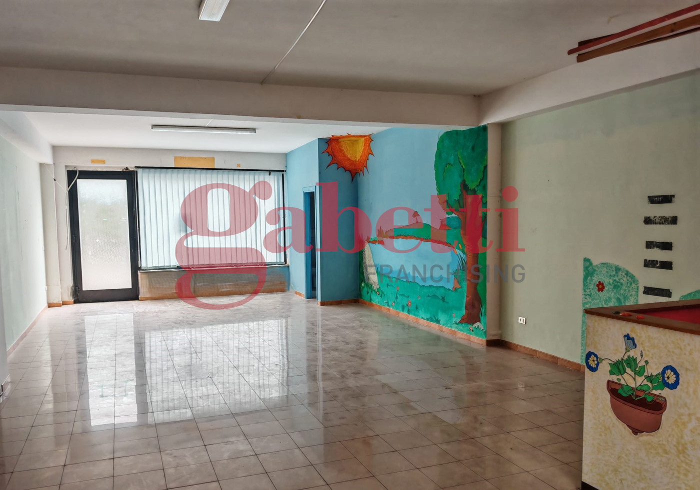 Negozio in affitto a Venafro