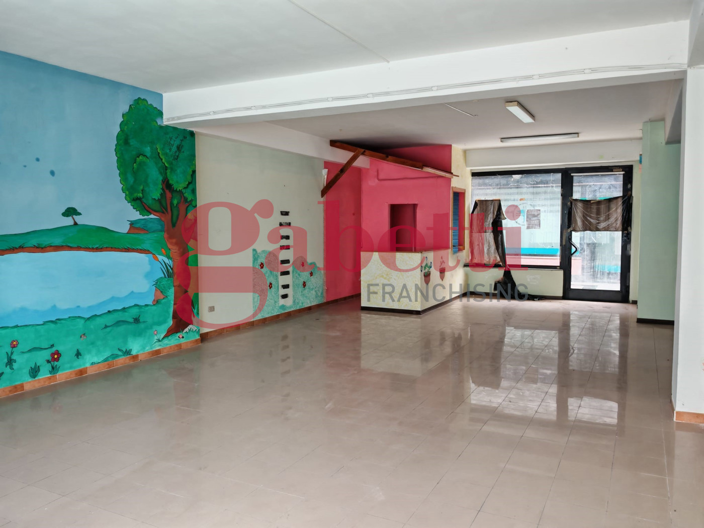 Negozio in affitto a Venafro