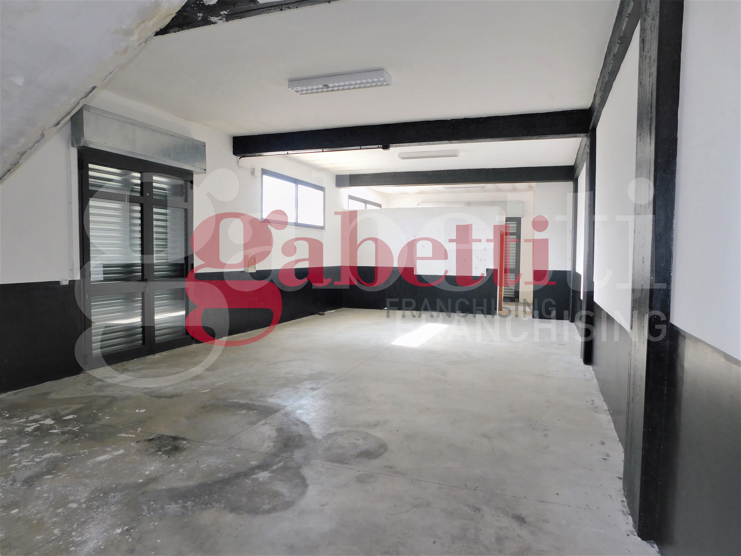 Magazzino in affitto a Venafro
