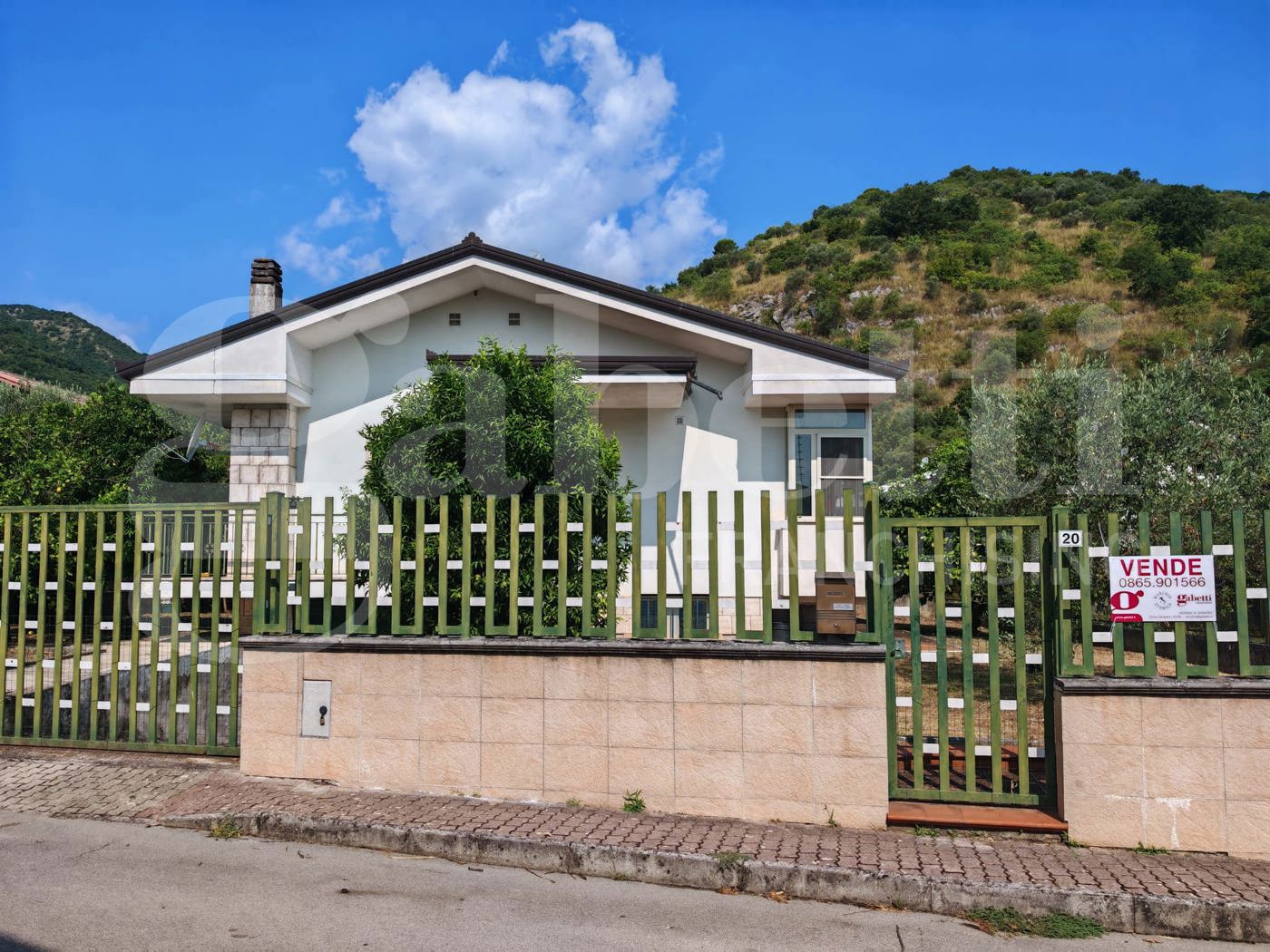 Casa indipendente con giardino a Pozzilli