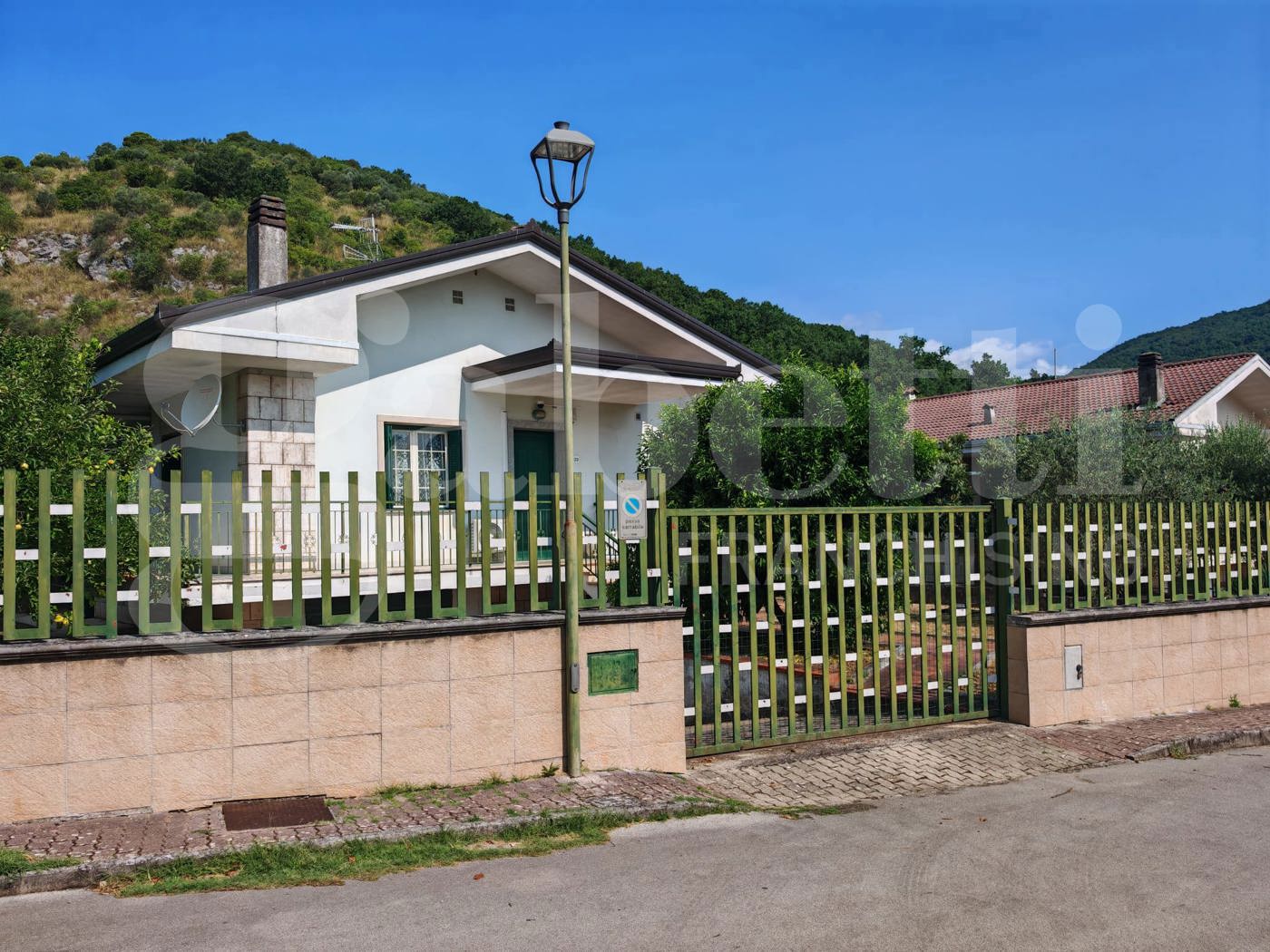 Casa indipendente con giardino a Pozzilli