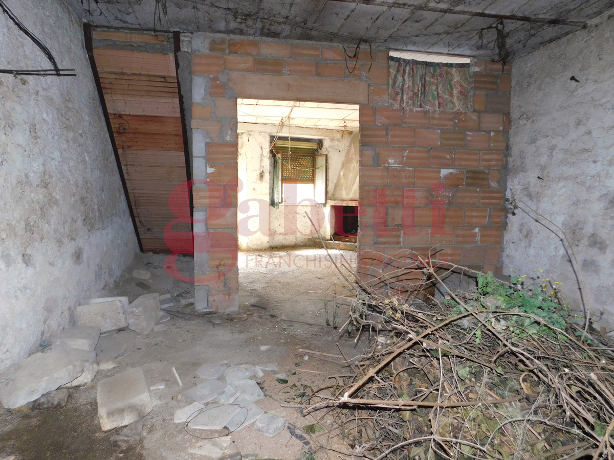 Casa indipendente da ristrutturare a Venafro
