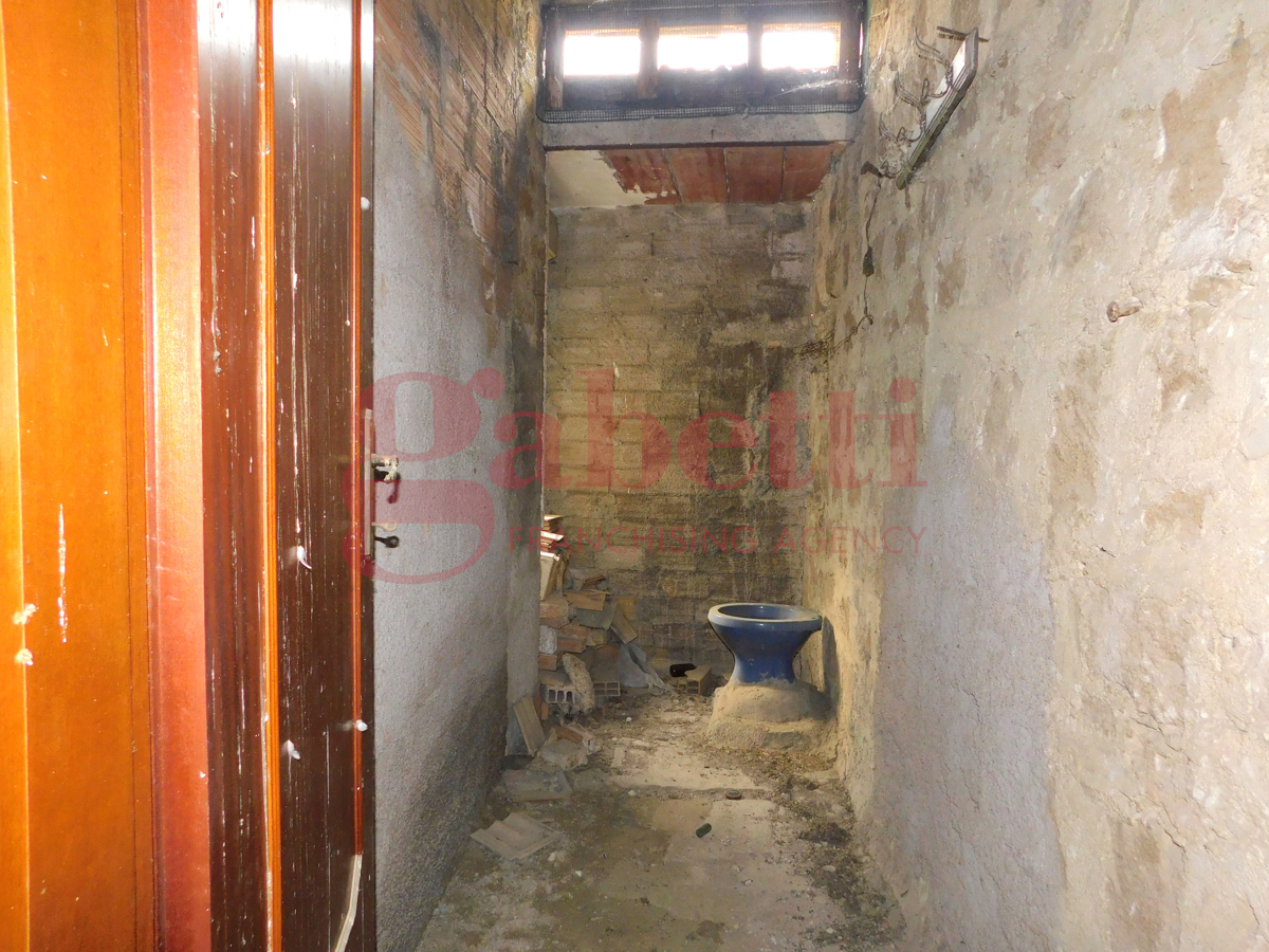 Casa indipendente da ristrutturare a Venafro