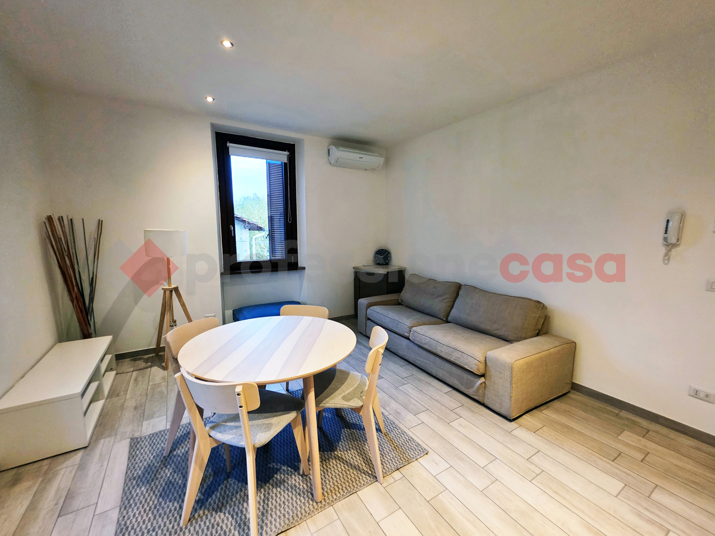 Trilocale arredato in affitto a Bulgarograsso