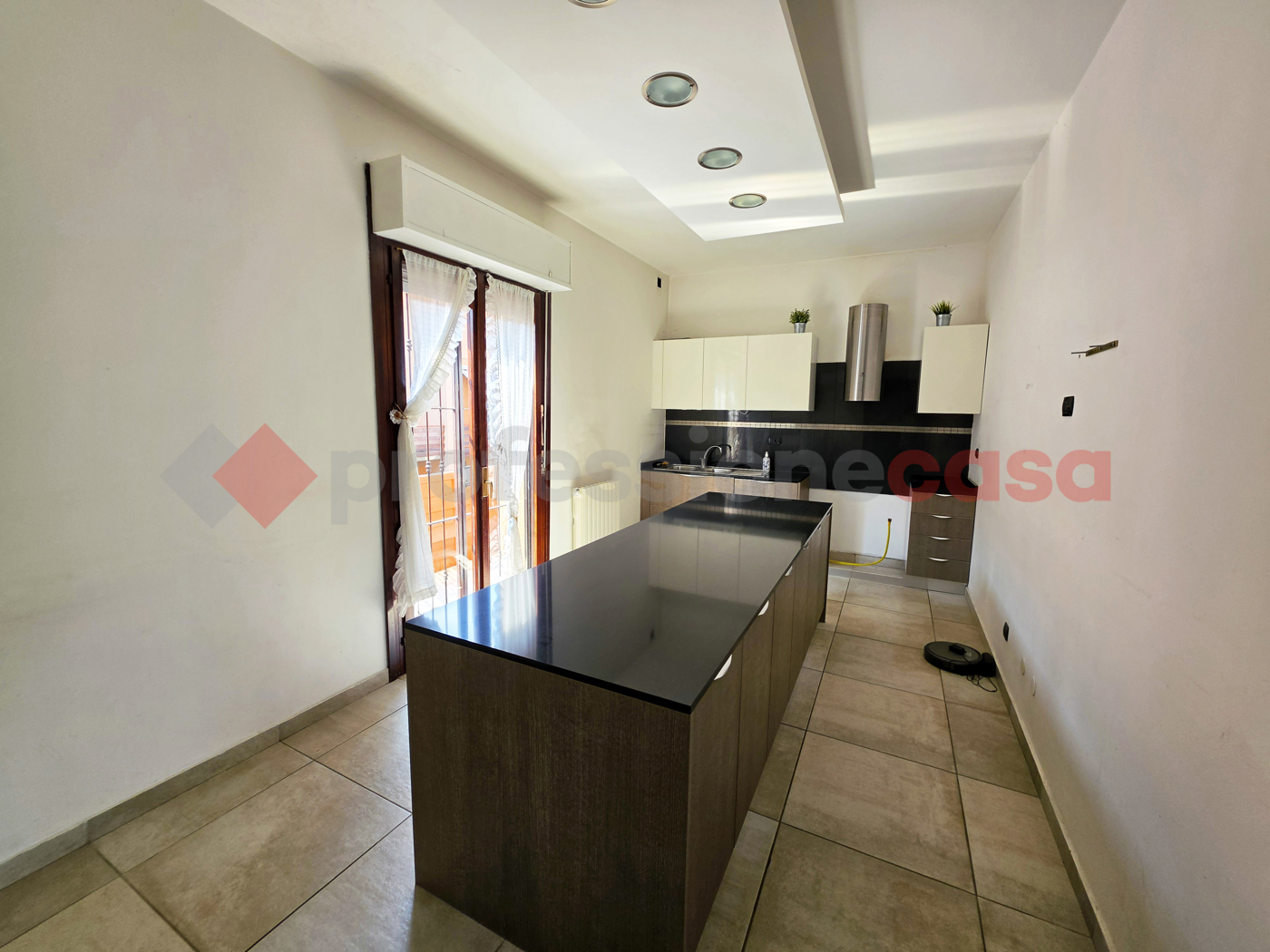 Villa con giardino a Cadorago