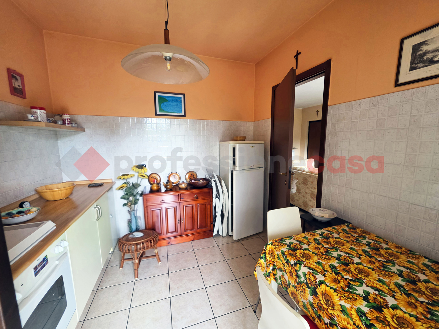 Trilocale arredato in affitto a Cadorago
