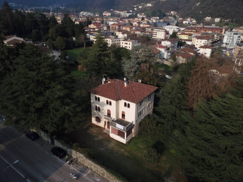 Villa con giardino a Valdagno