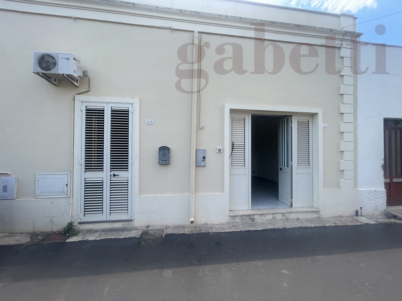 Casa indipendente con giardino a Nociglia