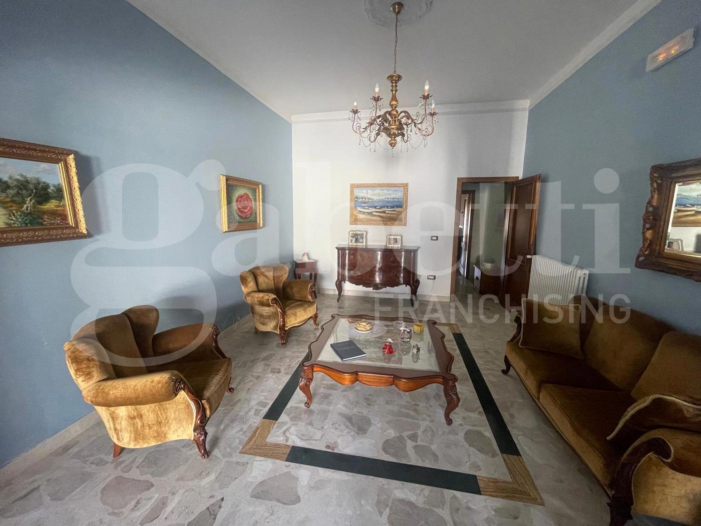 Casa indipendente in vendita a Spongano