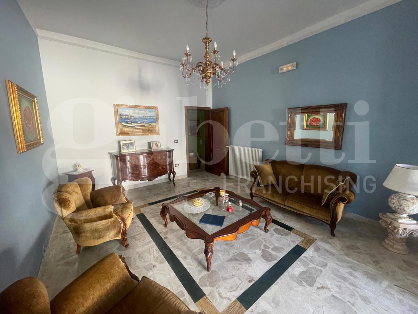 Casa indipendente in vendita a Spongano