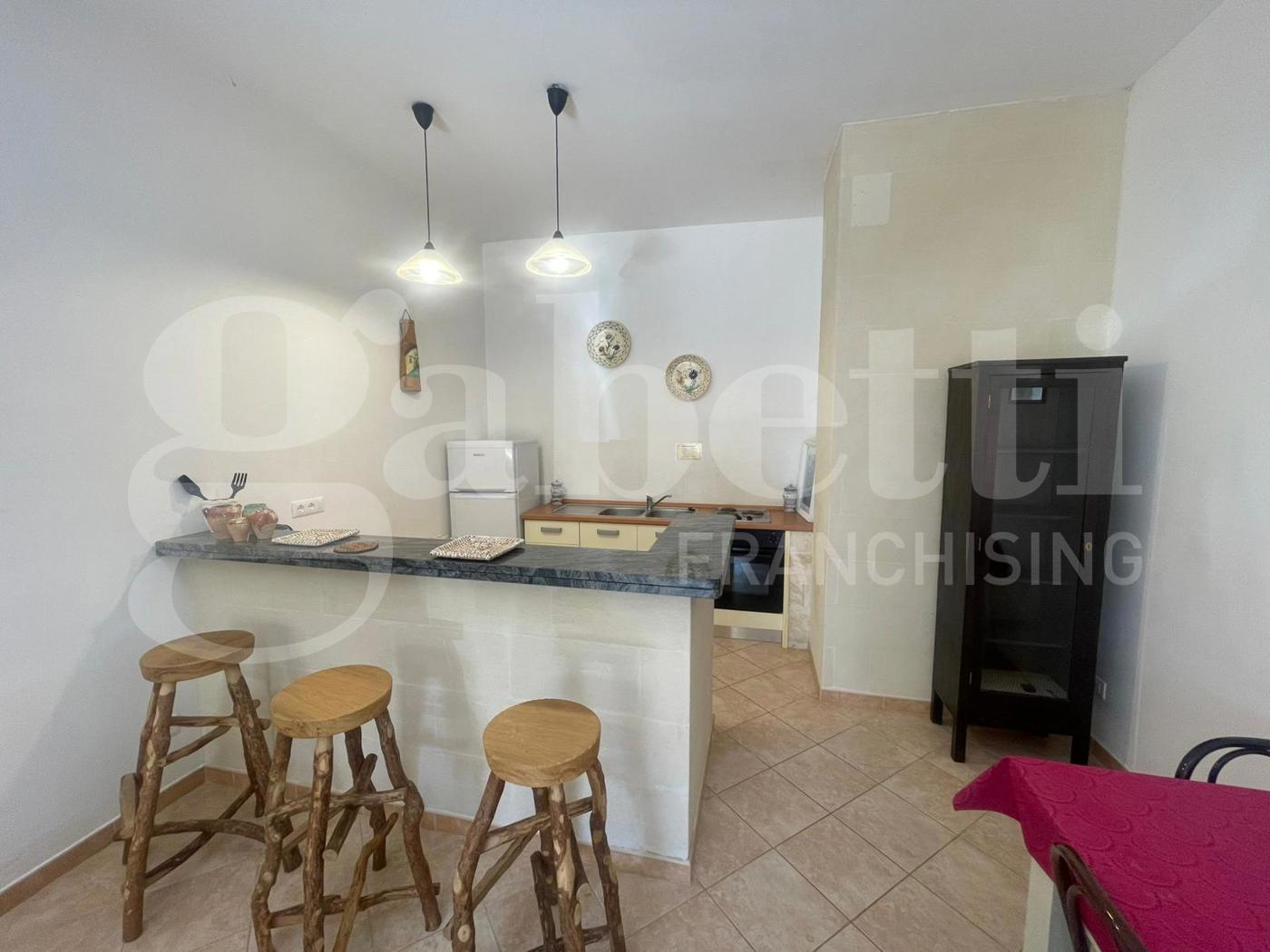 Quadrilocale arredato in affitto a Spongano