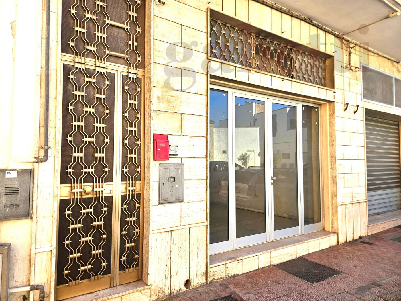 Negozio in affitto a Copertino