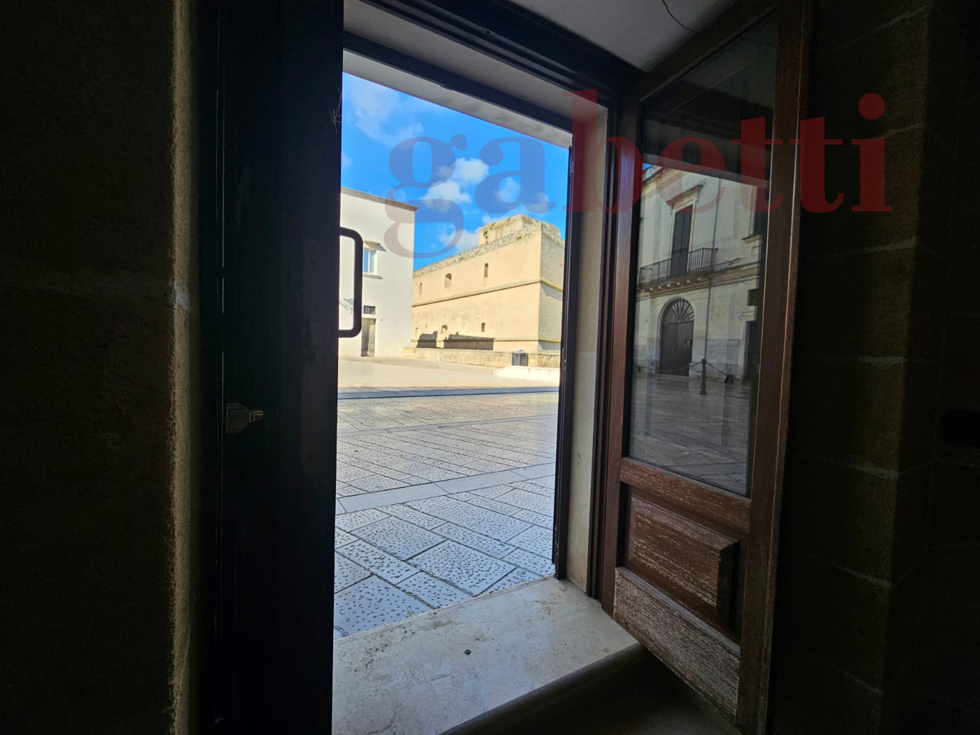 Negozio in vendita a Copertino