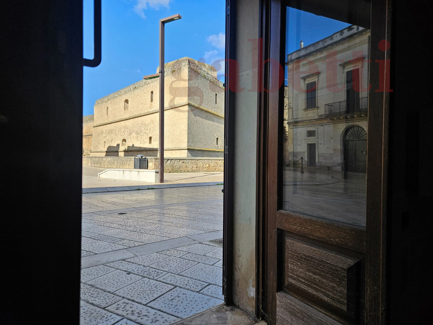 Negozio in vendita a Copertino