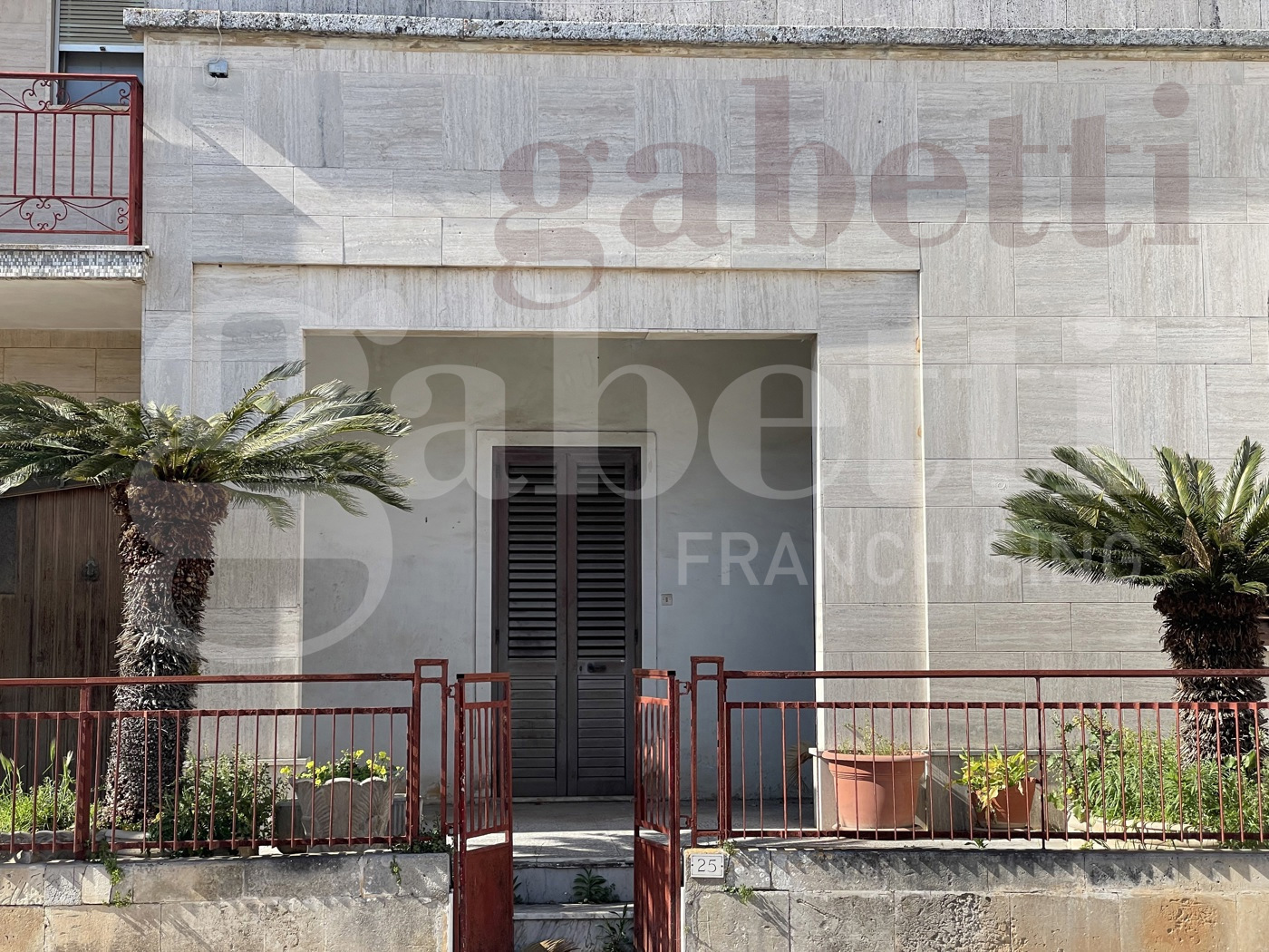 Casa indipendente con giardino a Spongano