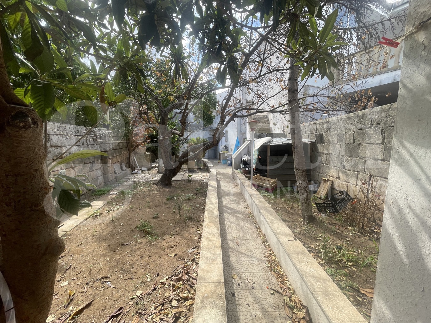 Casa indipendente con giardino a Spongano