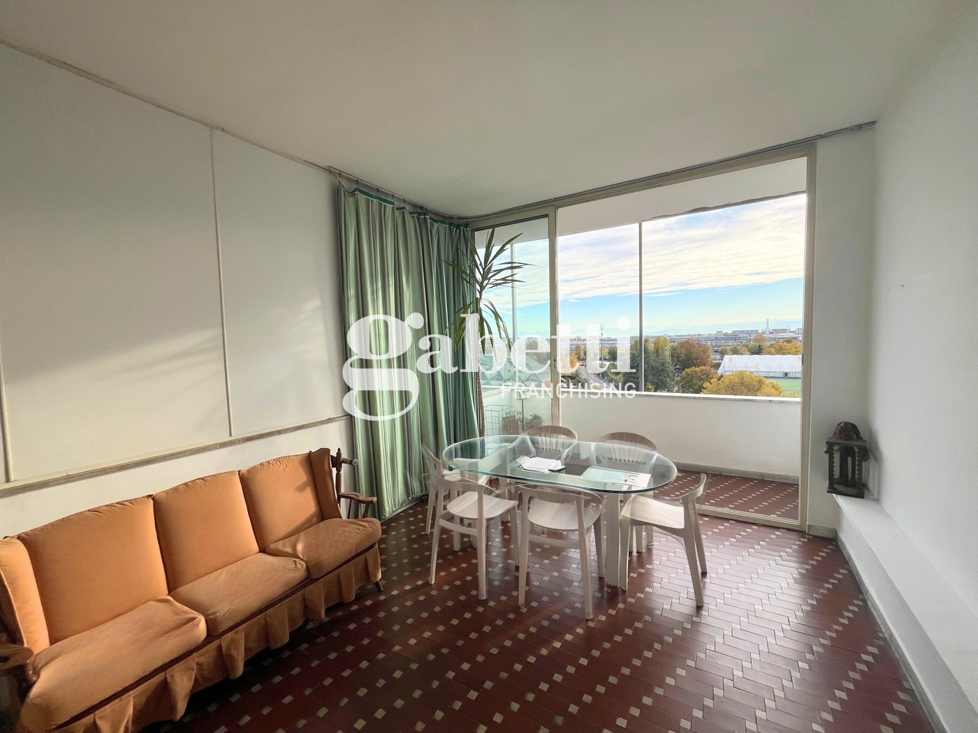 Trilocale ristrutturato a Torino