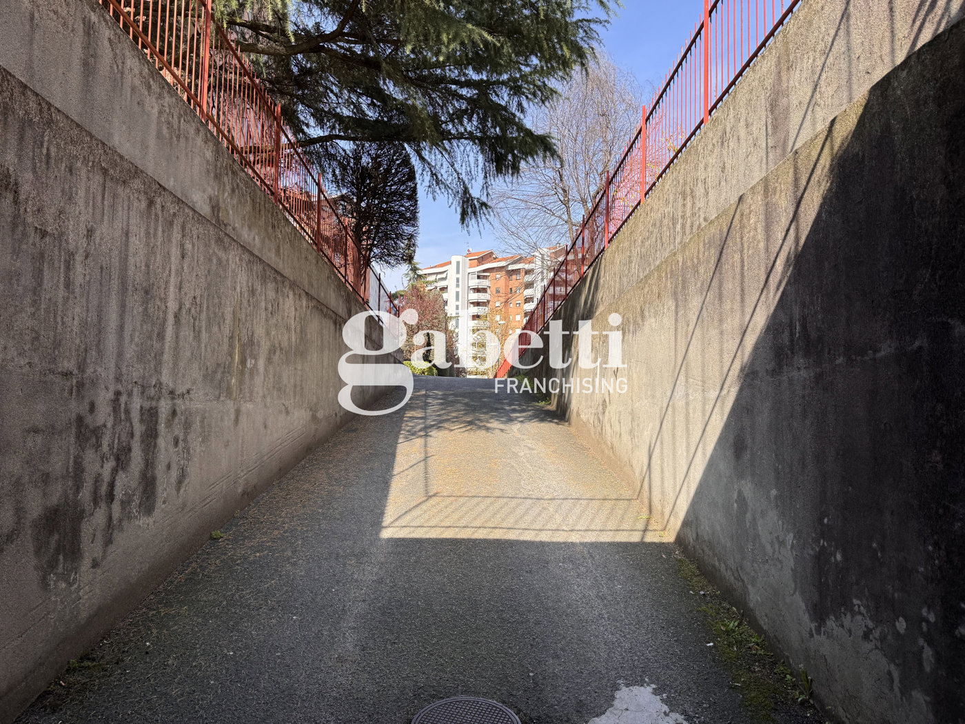 Box/Garage 14mq in vendita a Orbassano